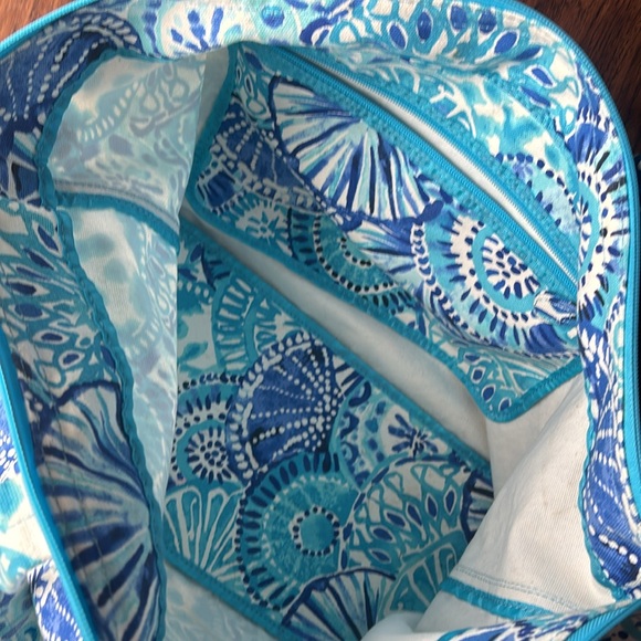 Lilly Pulitzer Blue Canvas Tote Beach Bag - Picture 5 of 6